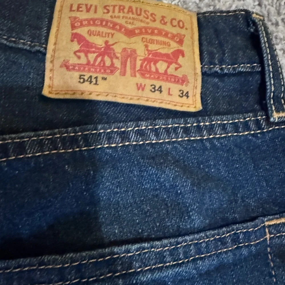 NWOT Levi's Men’s 541 Classic Indigo Straight Leg Jeans 34x34